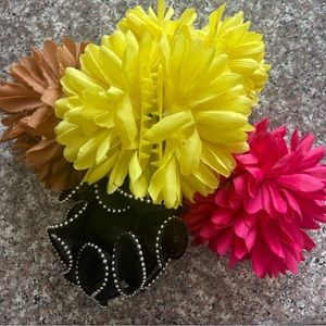 5 Flower Hair Clips